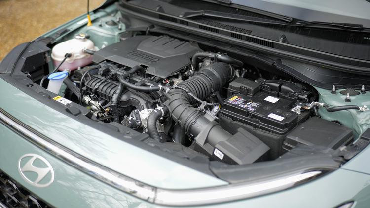 HYUNDAI BAYON HATCHBACK 1.0 TGDi Premium 5dr
